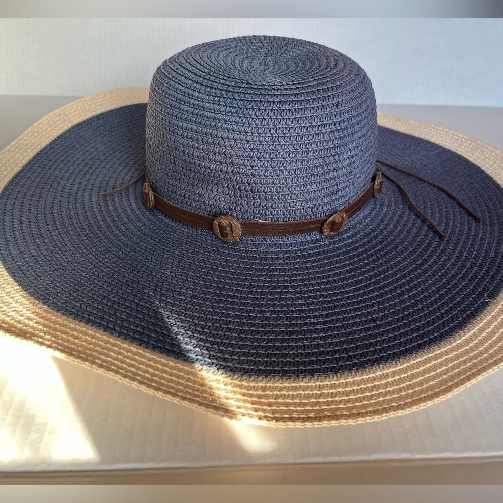 Lucky 7 Women Wide Brim Two Tone 100% Paper, Straw, Floppy Beach Hat - Picture 9 of 13